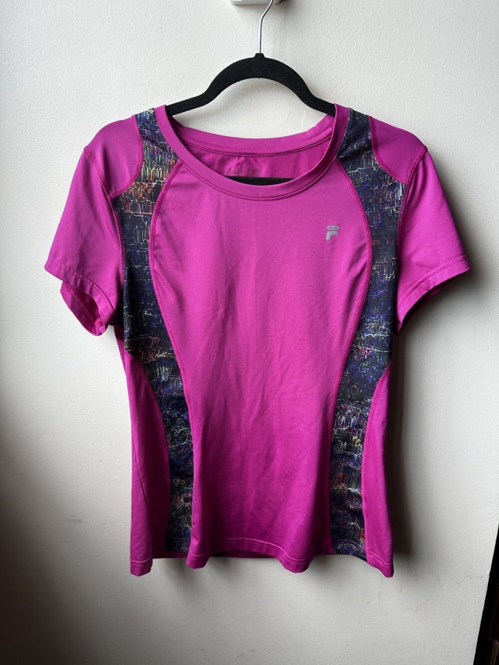 Fila Sport Magenta Crew Neck Short Sleeve Printed Panel Workout Top Womens L